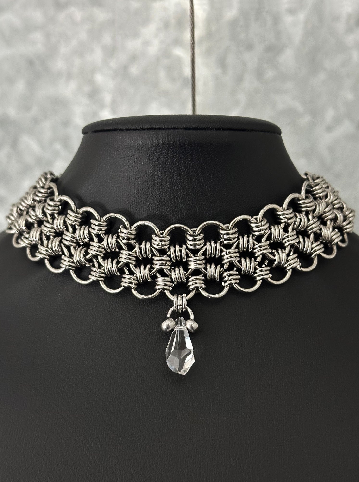 Libertie Choker