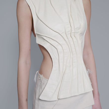 Ember Moulded Top